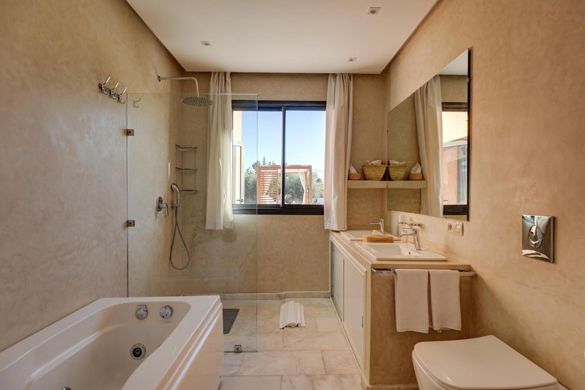 Les Roses By La Siredrah Hotel Ait Bou Zguia Eksteriør billede